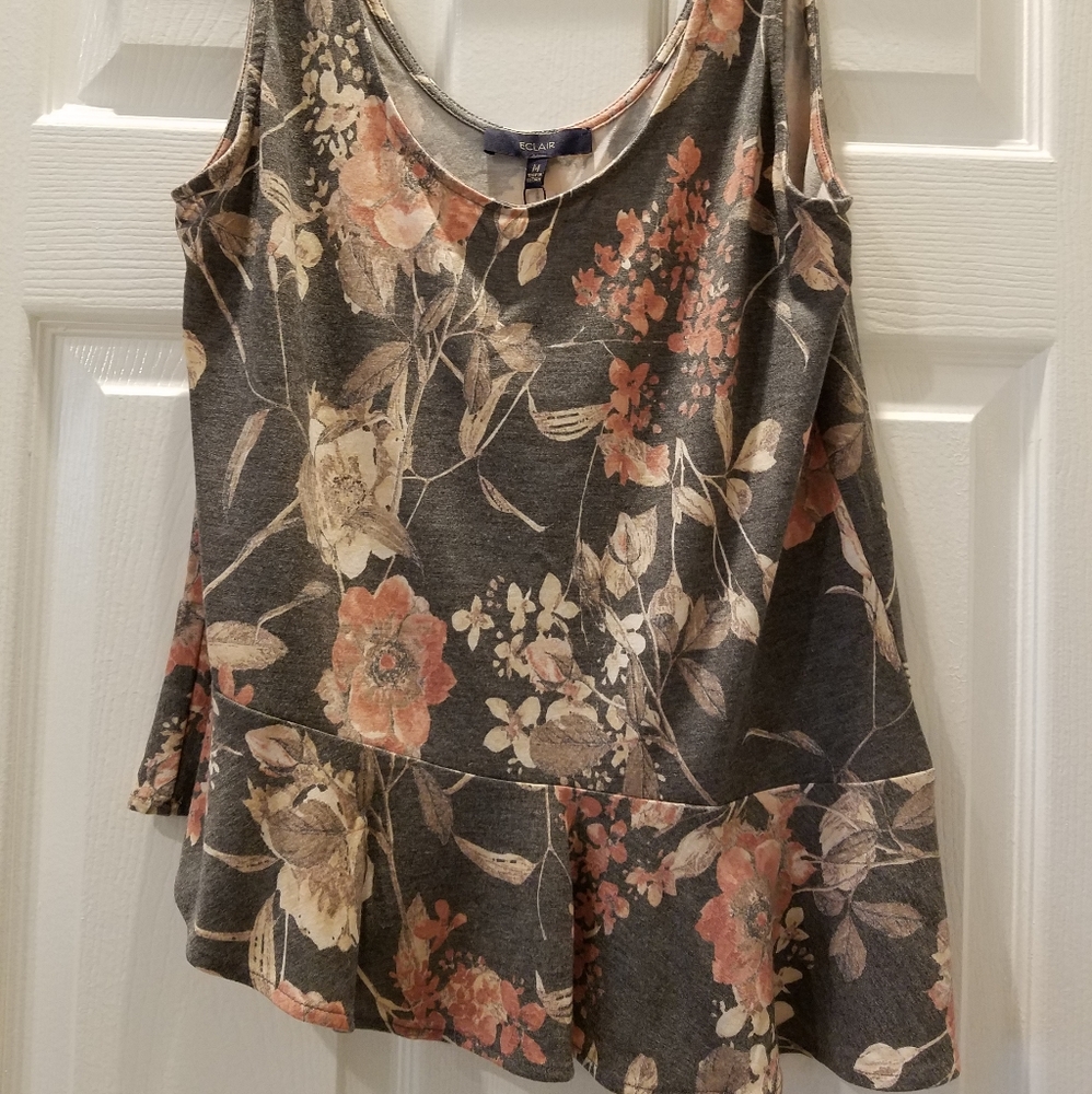 Eclair Sleeveless Top